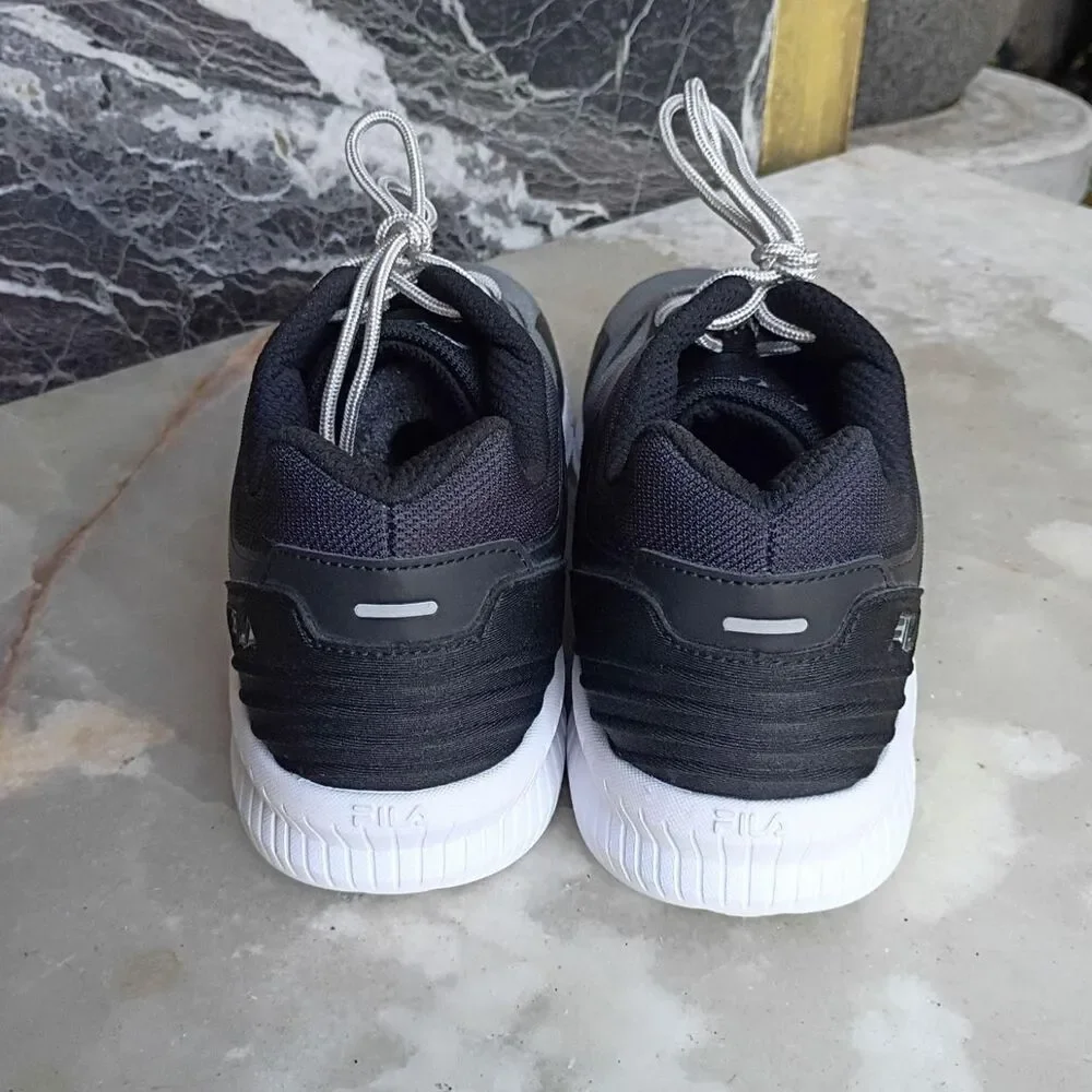 Fila Men's Grey and Black Trainers